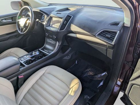 Used 2020 Ford Edge SEL w/ Convenience Package FWD image 11