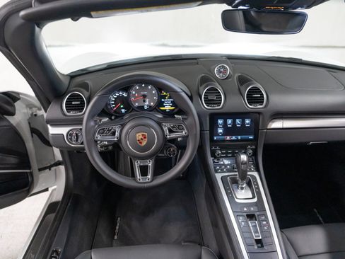 Certified 2025 Porsche 718 Boxster S RWD image 26