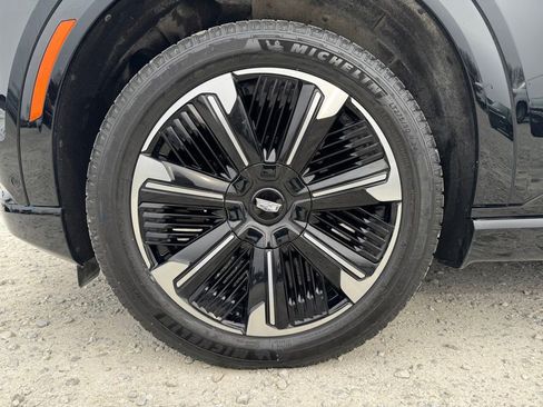 Certified 2026 Cadillac Escalade IQ Sport 2 image 16