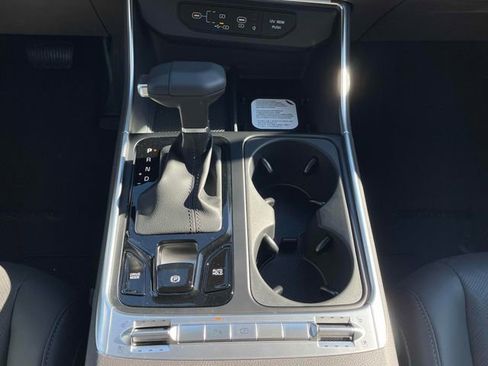 New 2026 Kia Carnival SX image 11