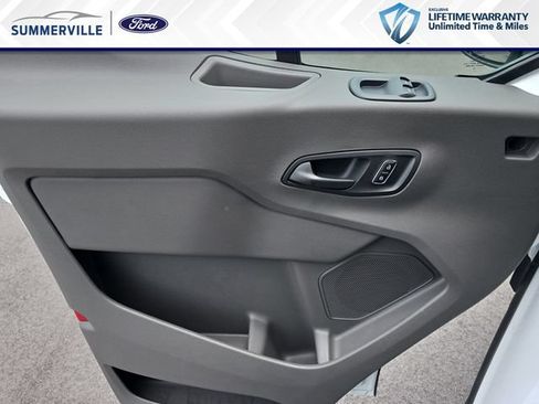 New 2026 Ford Transit 250 148 Medium Roof RWD image 28