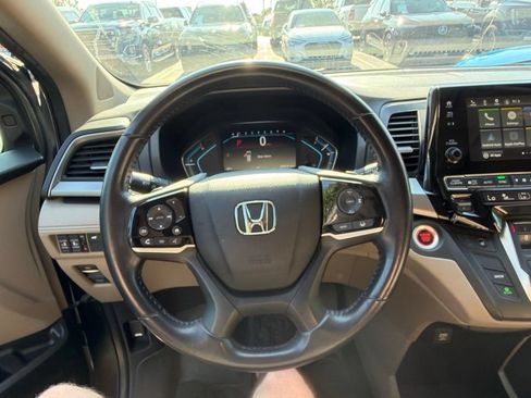 Used 2019 Honda Odyssey EX-L image 17
