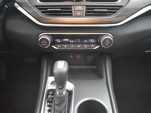 New 2025 Nissan Altima 2.5 SV w/ SV Special Edition Package image 11