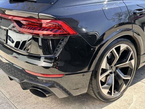 Used 2023 Audi RS Q8 w/ Black Optic Package AWD/4WD image 9