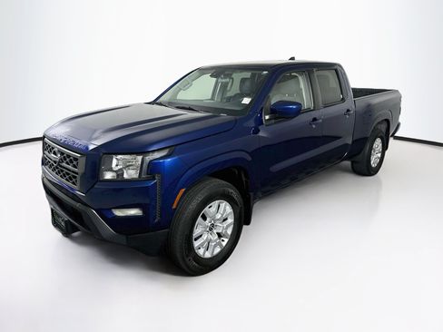 Used 2023 Nissan Frontier SV w/ Technology Package AWD/4WD image 3