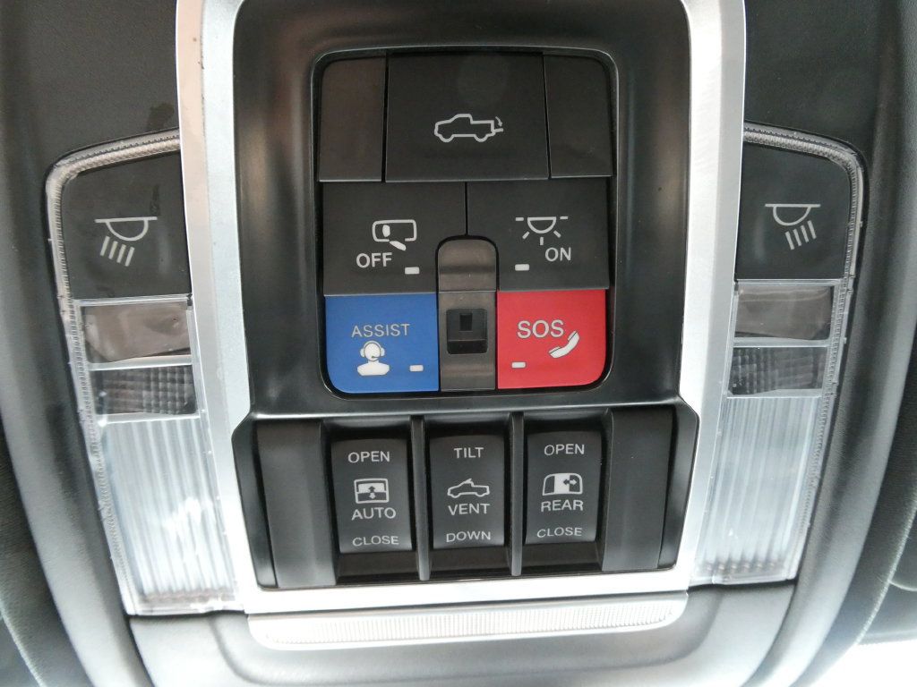 Used 2022 RAM 2500 Laramie AWD/4WD image 30
