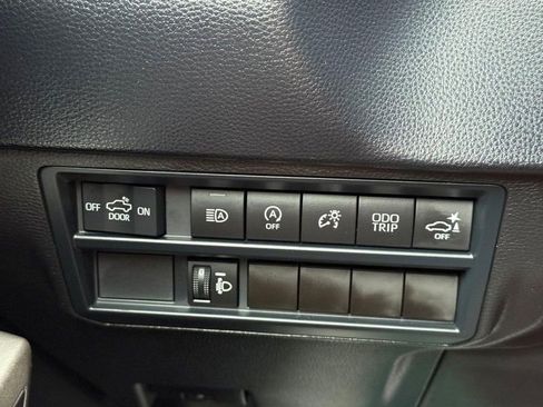 Used 2026 Toyota Tundra SR5 w/ SR5 Convenience Package AWD/4WD image 29