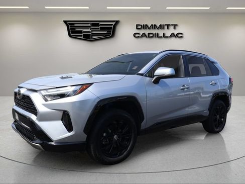 Certified 2025 Toyota RAV4 SE AWD/4WD image 1