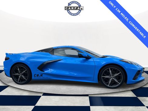 Used 2020 Chevrolet Corvette Stingray w/ 2LT Preferred Equipment Group image 5