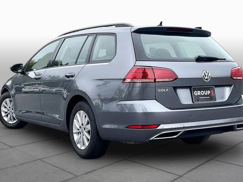 Used 2019 Volkswagen Golf S FWD image 10