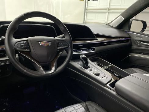 Certified 2024 Cadillac Escalade Sport Platinum image 21
