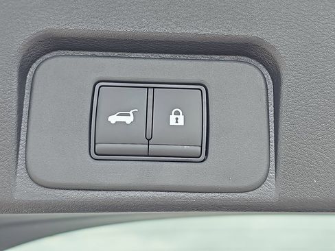 New 2026 Nissan Rogue SV w/ Cold Weather Package FWD image 13