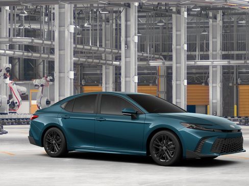 New 2026 Toyota Camry SE AWD/4WD image 12