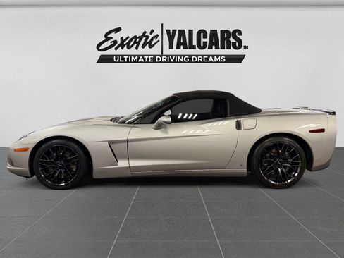 Used 2007 Chevrolet Corvette Convertible w/ Preferred Equipment Group RWD image 2