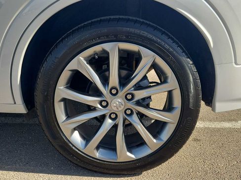 Used 2025 Buick Encore GX Avenir w/ Avenir Technology Package AWD/4WD image 12