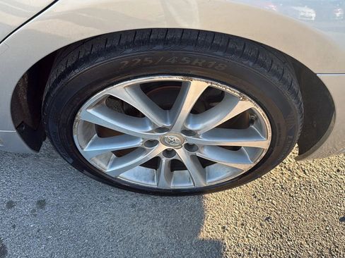 Used 2015 Toyota Avalon XLE Touring image 40