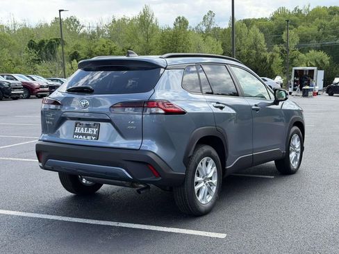 New 2026 Toyota Corolla Cross LE w/ Moonroof Package AWD/4WD image 19