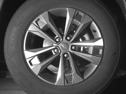 Used 2025 Chevrolet Equinox LT image 13