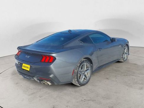 Used 2025 Ford Mustang GT Premium image 5