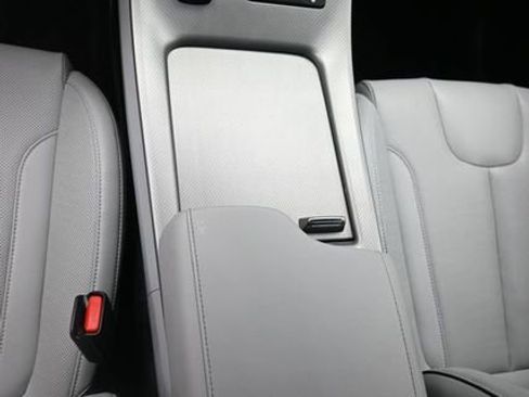 Used 2025 Hyundai Palisade SEL image 31