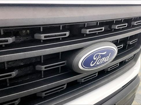 Certified 2021 Ford F150 XL w/ XL Power Equipment Group AWD/4WD image 23