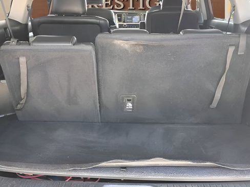 Used 2018 Toyota Highlander XLE AWD/4WD image 22