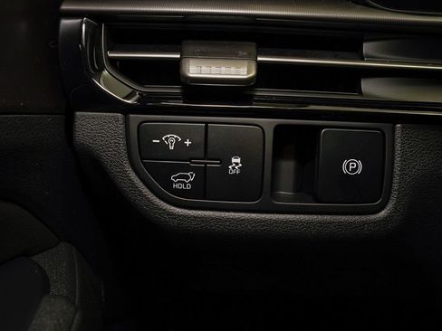 New 2026 Kia Sportage EX image 21