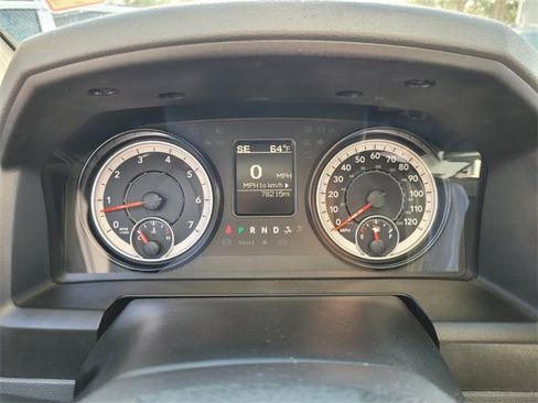 Certified 2019 RAM 1500 Express w/ Express Value Package image 28