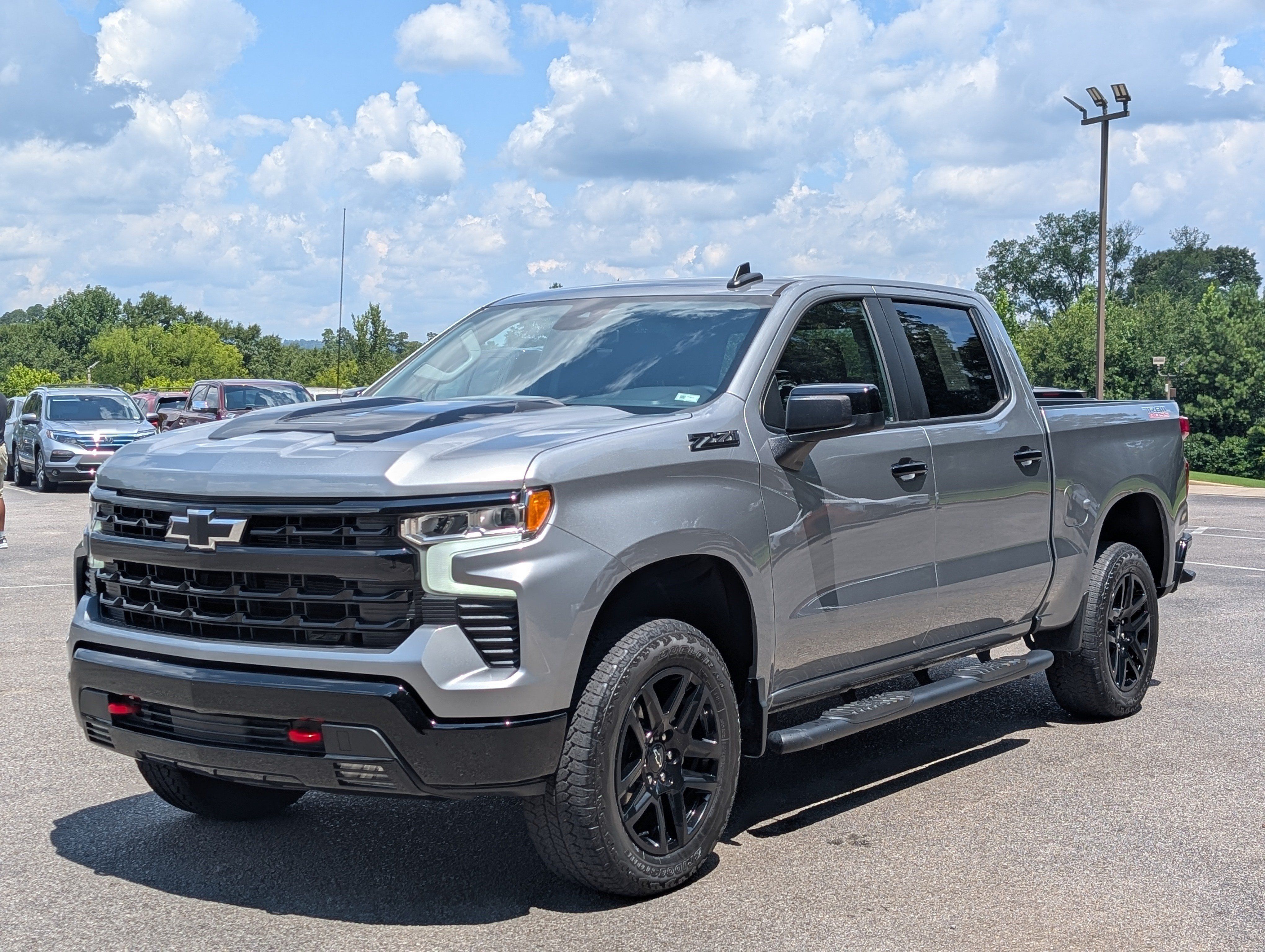 Used 2023 Chevrolet Silverado 1500 LT Trail Boss w/ Protection Package AWD/4WD image 5