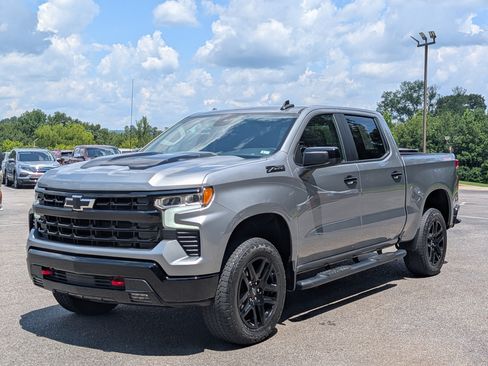 Used 2023 Chevrolet Silverado 1500 LT Trail Boss w/ Protection Package AWD/4WD image 5