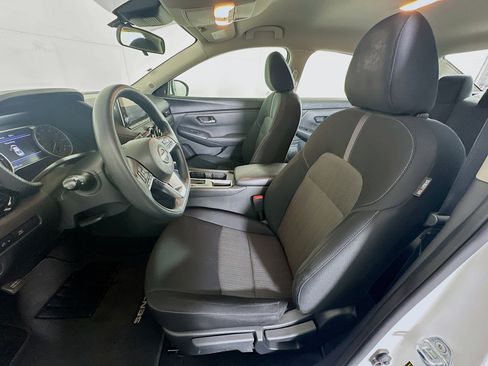 Used 2024 Nissan Sentra SV image 13