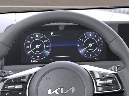 New 2026 Kia Seltos EX FWD image 21