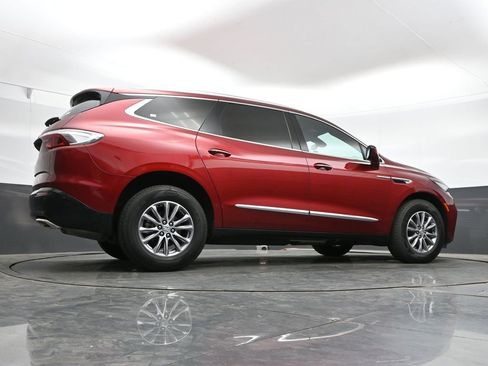 Used 2024 Buick Enclave Premium AWD/4WD image 42