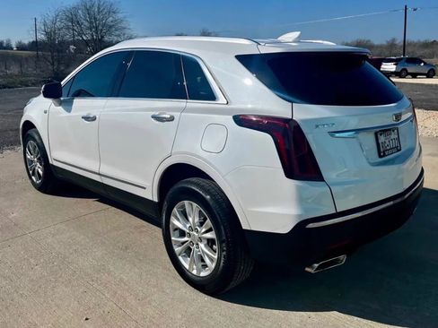 Used 2022 Cadillac XT5 Luxury w/ LPO, Floor Liner Package image 3