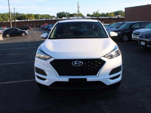 Used 2019 Hyundai Tucson SE AWD/4WD image 3