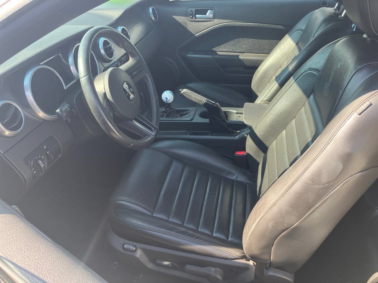 Used 2007 Ford Mustang Shelby GT500 RWD image 18