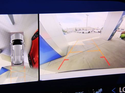 Certified 2024 Chevrolet Traverse LT image 29