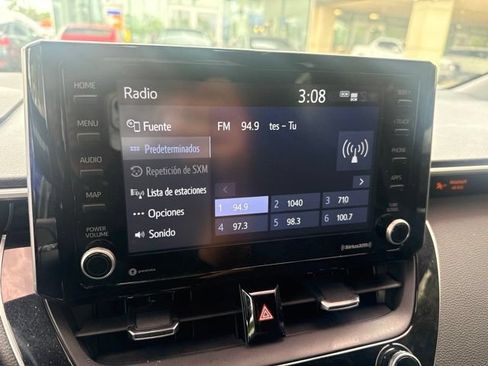 Used 2022 Toyota Corolla SE FWD image 17