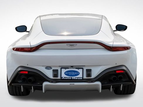 Used 2019 Aston Martin V8 Vantage Coupe RWD image 5