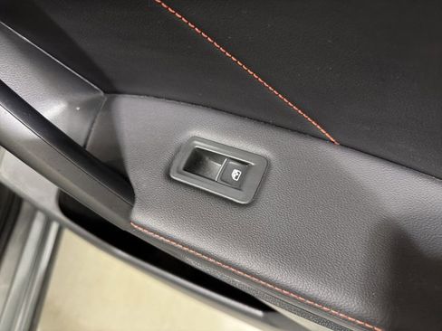 Certified 2024 Volkswagen Tiguan Wolfsburg Edition FWD image 39