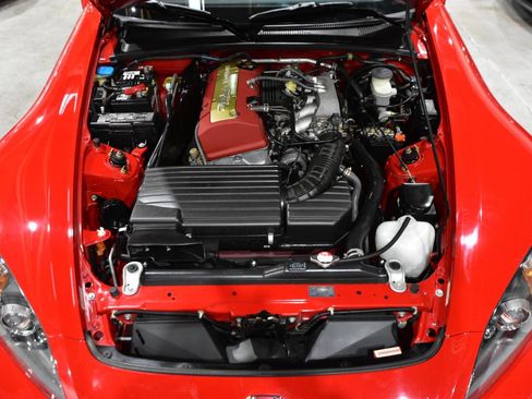 Used 2004 Honda S2000 image 43