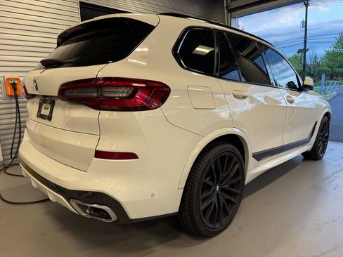 Used 2019 BMW X5 xDrive40i w/ M Sport Package AWD/4WD image 4