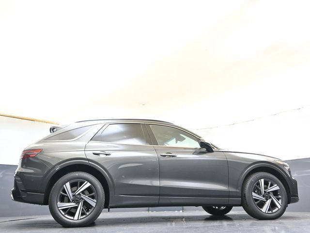 Used 2026 Genesis GV70 3.5T Sport Advanced AWD/4WD image 34