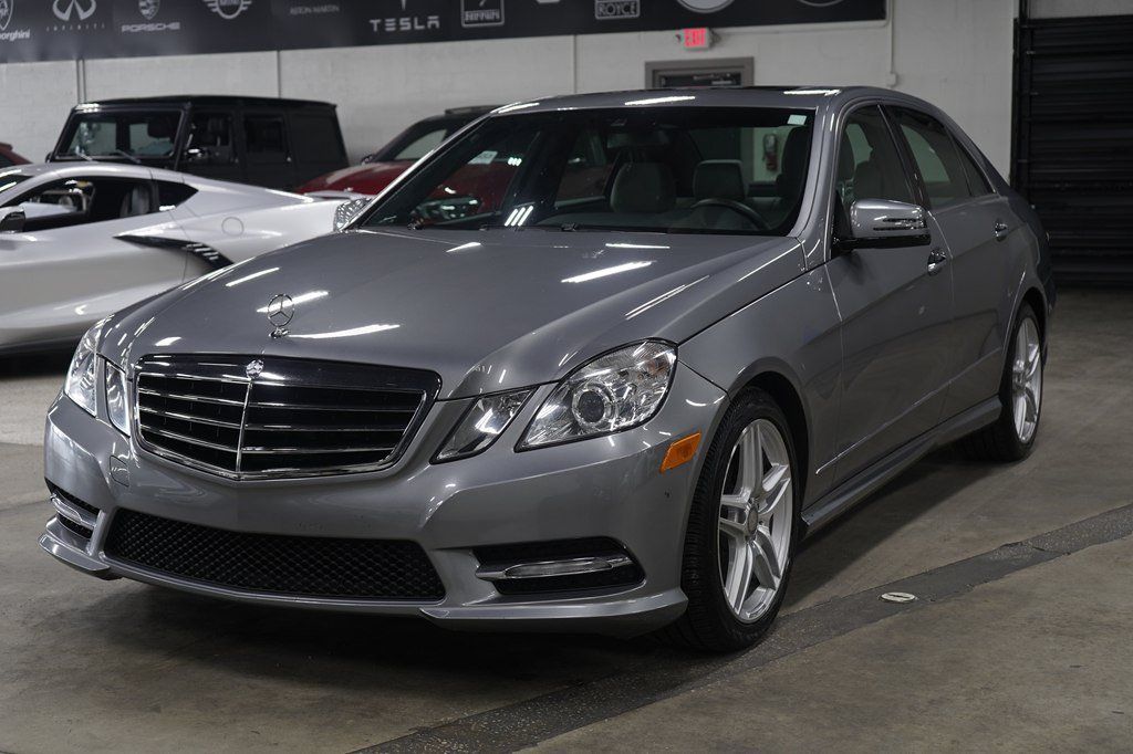 Used 2013 Mercedes-Benz E 350 Sedan image 1