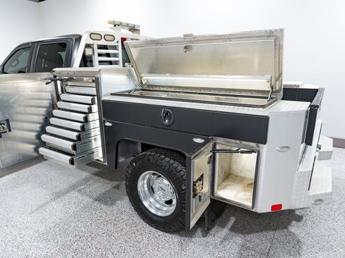 Used 2022 Ford F350 King Ranch w/ King Ranch Ultimate Package AWD/4WD image 11