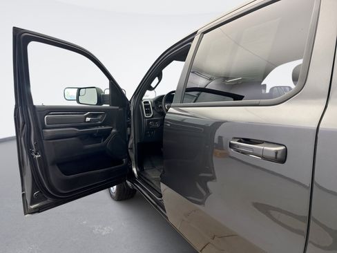 Used 2022 RAM 1500 Big Horn image 9