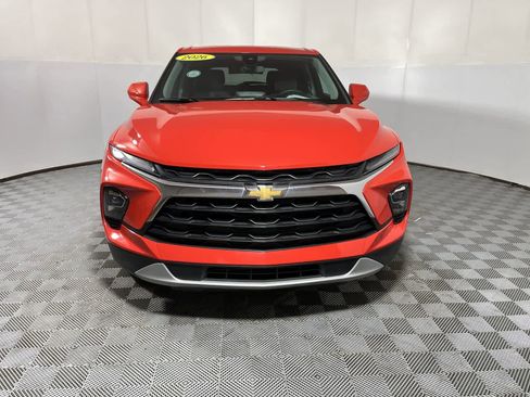 Used 2026 Chevrolet Blazer LT FWD image 3