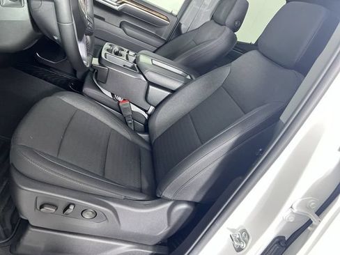 Used 2026 GMC Sierra 1500 SLE w/ Preferred Package RWD image 19