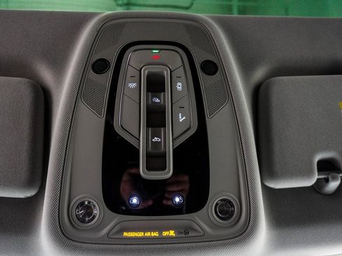 Used 2023 Audi Q8 Premium Plus w/ Premium Plus Package image 43