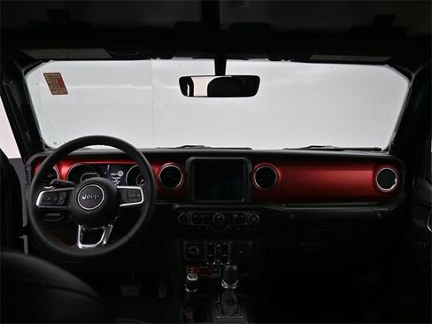 Used 2023 Jeep Gladiator Rubicon w/ Cold Weather Group image 26